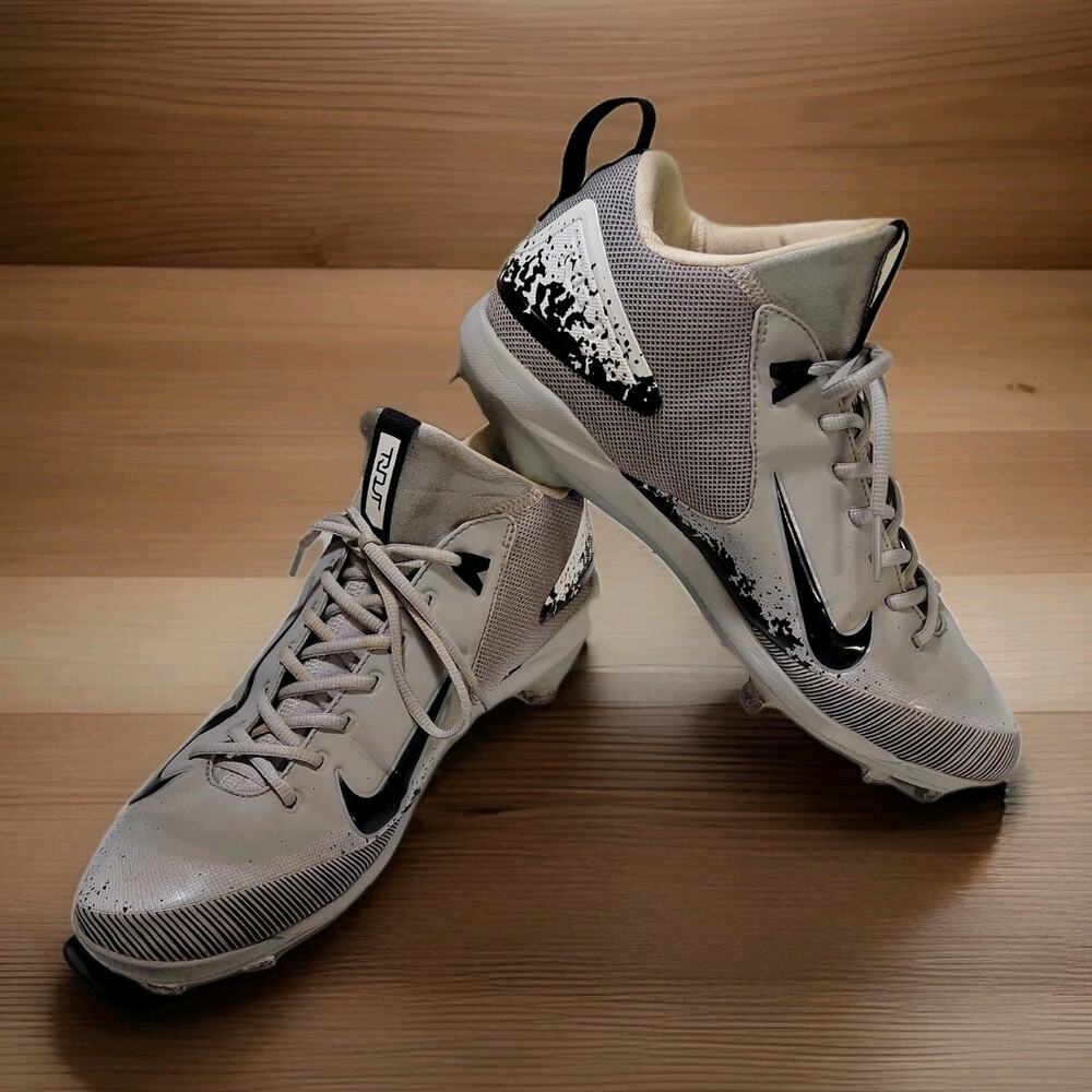 Air Max By Nike Grey And Black Baseball Cleats Men's US Size 12